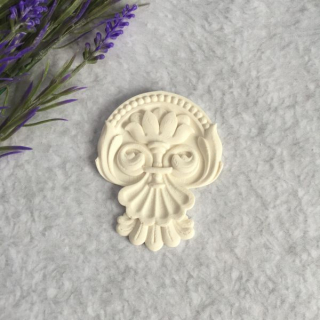 Resin embellishments  - Вензель накладка Лилия, 8,5х6,5см